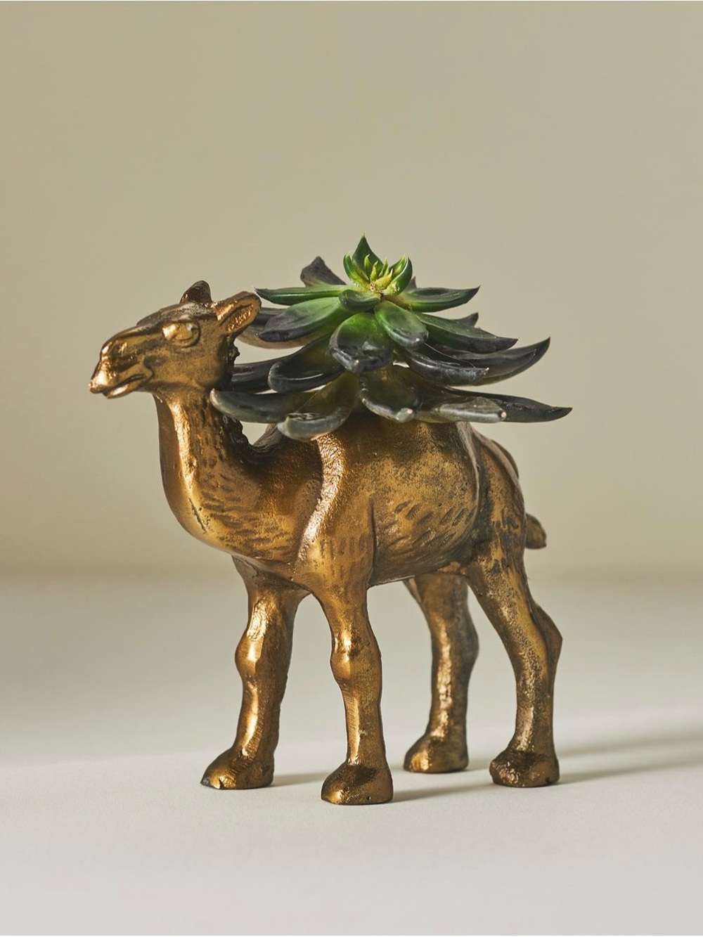 Cutest Bronze Colored Camel Planter from Anthropologie. NWT